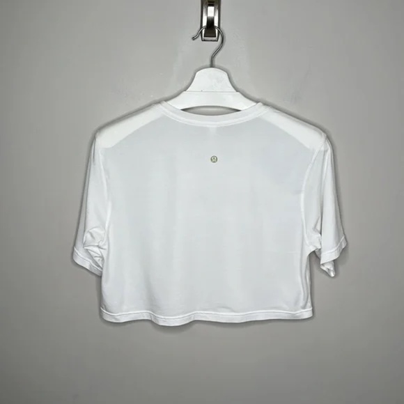 Lululemon Cortes Crop T-Shirt Logo White Special Edition - Picture 9 of 12